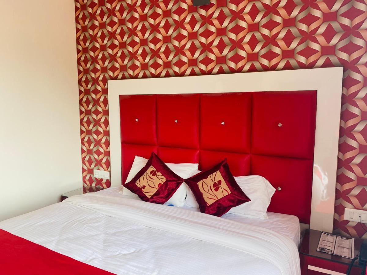 Royal Green Mashobra - Mountain And Valley View Rooms شيملا المظهر الخارجي الصورة
