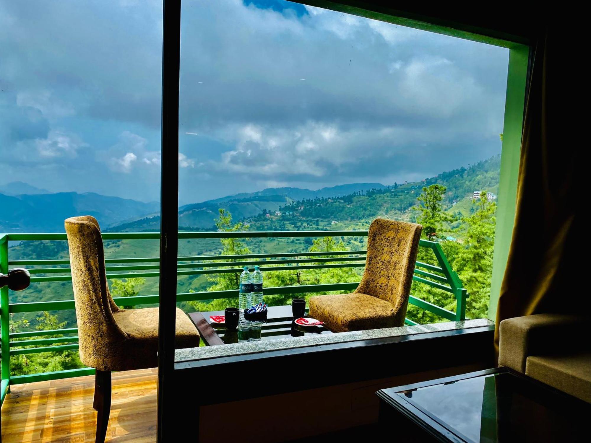 Royal Green Mashobra - Mountain And Valley View Rooms شيملا المظهر الخارجي الصورة